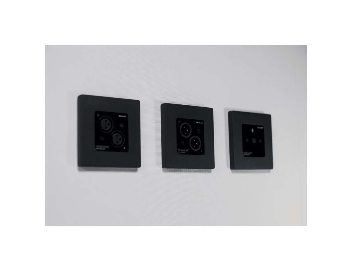 NEWHANK DConXi 2 x XLRF Dante veggpanel - Bilde 2