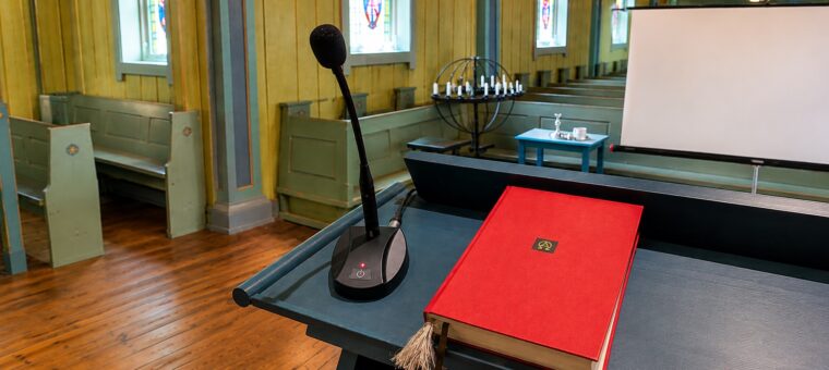 Rugsund_kirke_mic_860 x 340 Rugsund_kirke_mic_860 x 340